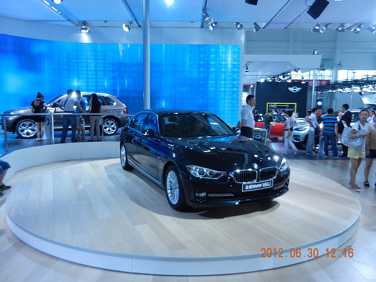 汽車展臺(tái)1.jpg